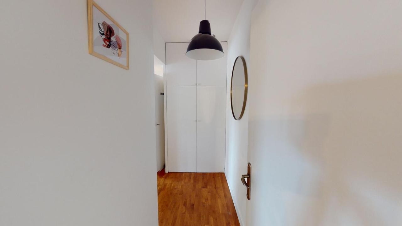 Apartamento Live Like A Local Stylish 2Br With Balcony & Parking Saint-Denis  Exterior foto